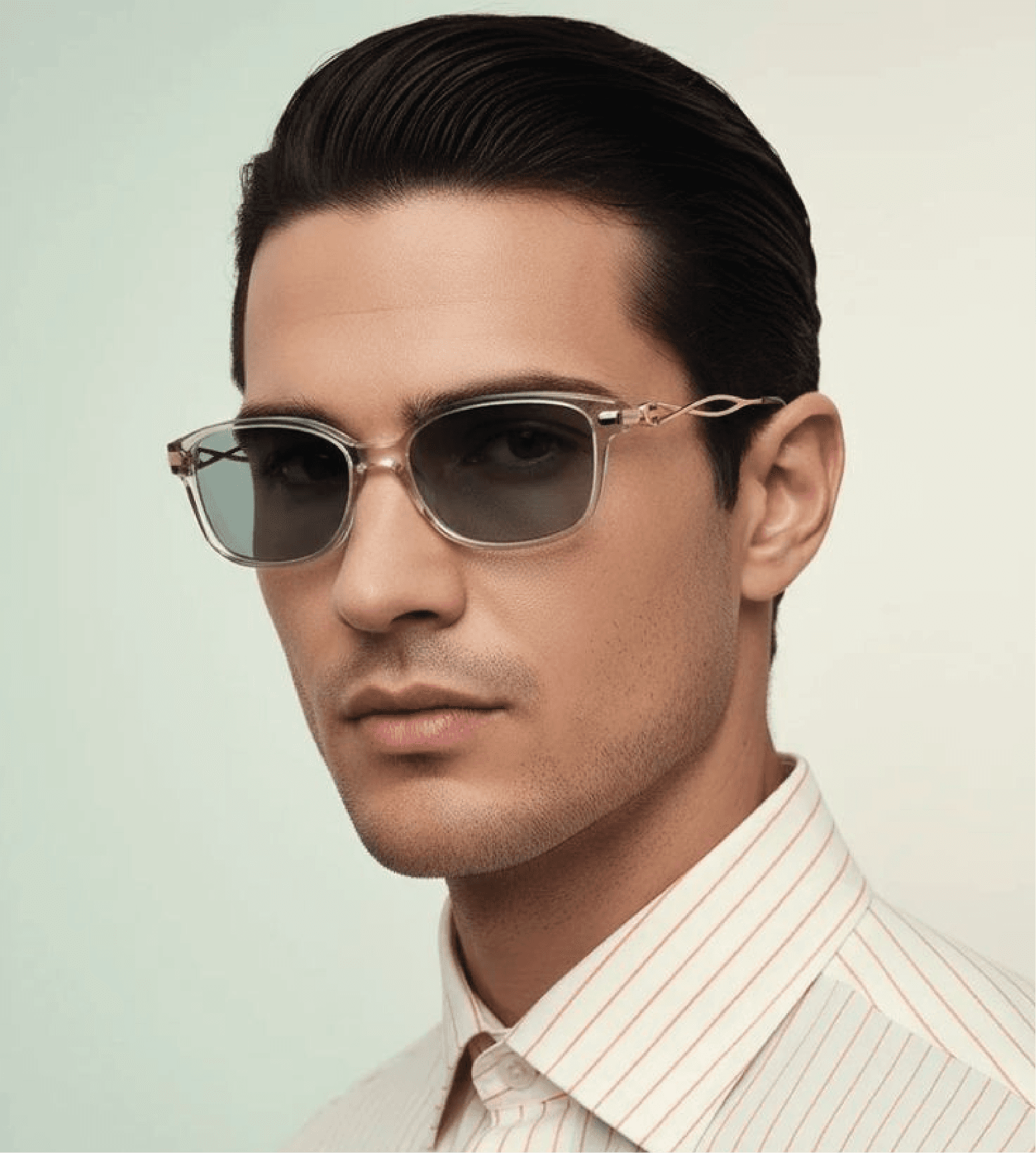 Man wearing sunglasses with grey lenses